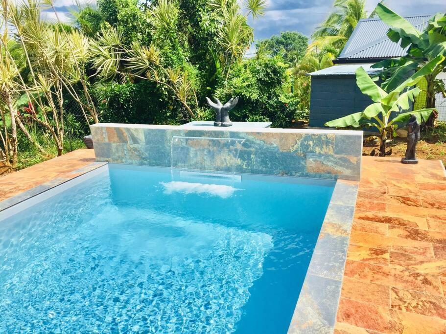 Chez Kelly Et Nicolas, Le Paradis De Sofaia Sainte-Rose Luaran gambar